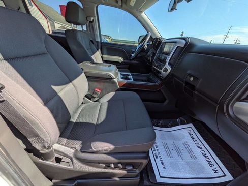 Used 2017 GMC Sierra 1500 SLE w/ SLE Value Package image 17