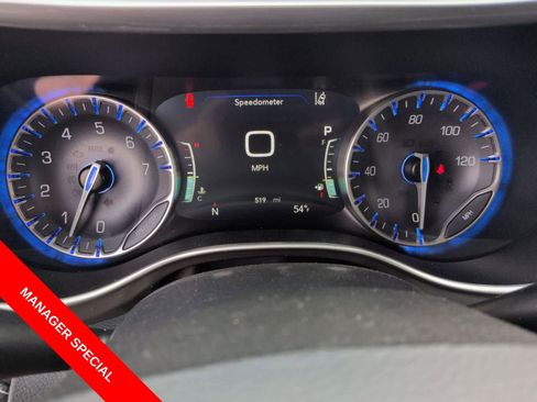 New 2026 Chrysler Pacifica Select FWD image 30