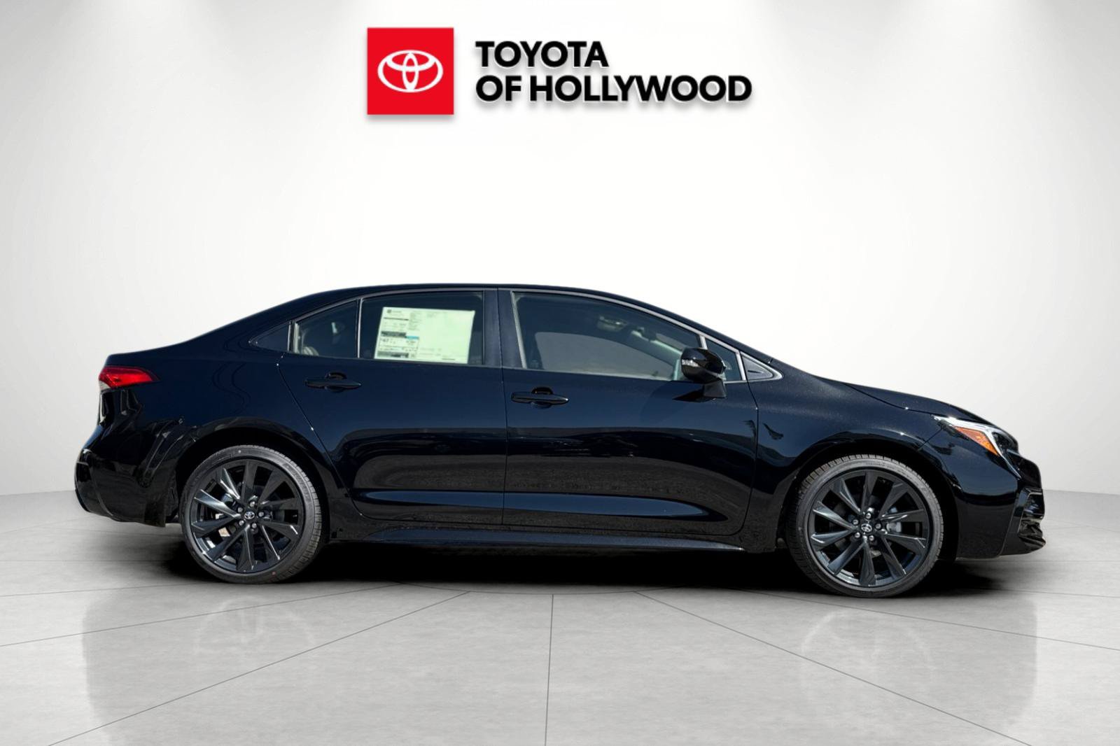 New 2027 Toyota Corolla SE w/ SE Premium Package FWD image 3