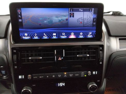 Used 2023 Lexus GX 460 Premium image 24