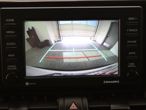 Used 2020 Toyota RAV4 LE FWD image 19