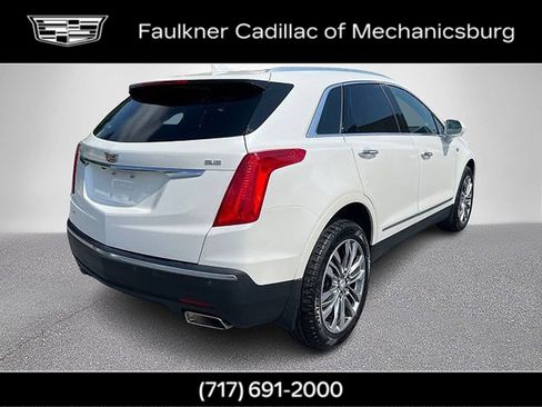 Used 2017 Cadillac XT5 Premium Luxury AWD/4WD image 6