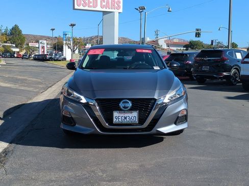 Certified 2022 Nissan Altima 2.5 SR image 2