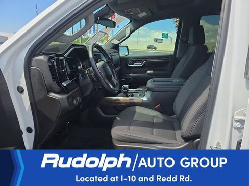 Used 2022 Chevrolet Silverado 1500 RST w/ Convenience Package II RWD image 9