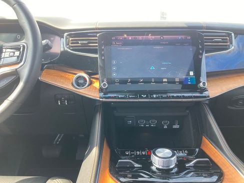 New 2024 Jeep Grand Wagoneer L Series III w/ Rear Seat Video Group 1 image 18