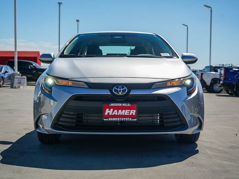 New 2026 Toyota Corolla LE FWD image 2