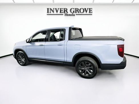 Used 2023 Honda Ridgeline Sport image 7
