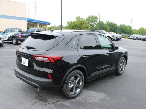 New 2026 Ford Escape ST-Line w/ Tech Pack #1 FWD image 18