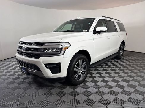 Used 2024 Ford Expedition Max XLT AWD/4WD image 1