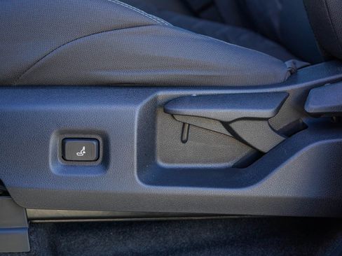 New 2025 Toyota Tacoma SR5 image 33