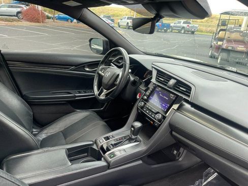 Used 2021 Honda Civic Sport Touring image 7