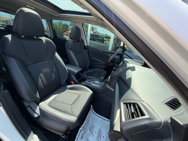 Used 2023 Subaru Forester Premium AWD/4WD image 12