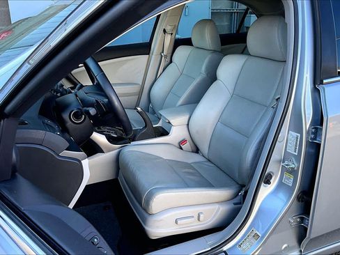 Used 2012 Acura TSX Sedan image 7