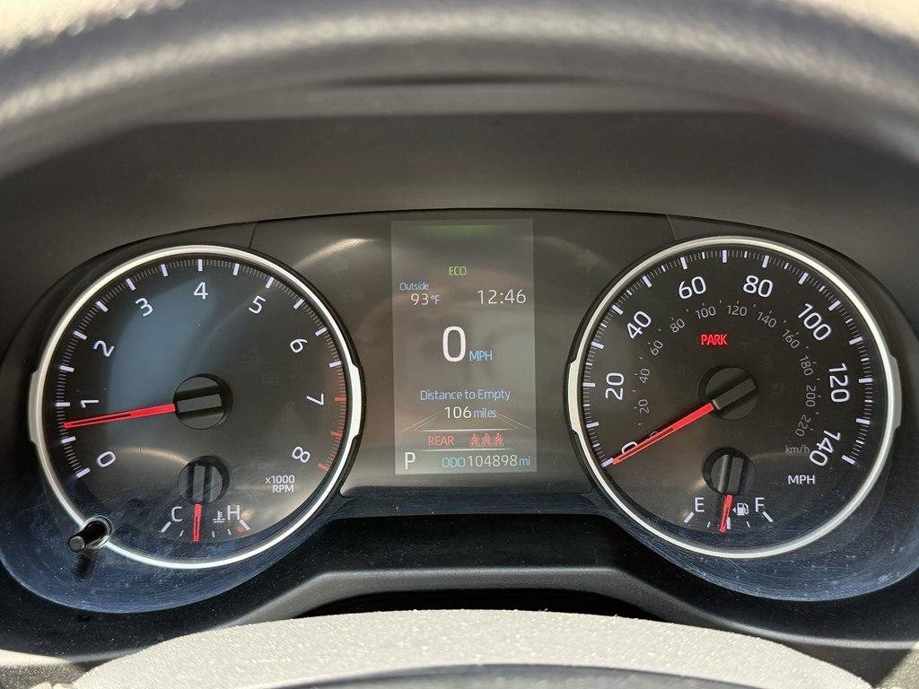 Used 2019 Toyota RAV4 LE FWD image 21