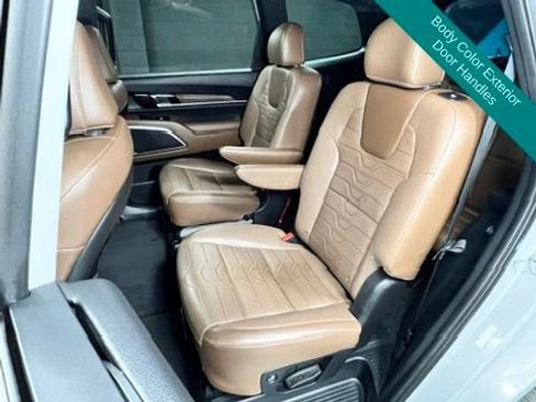 Used 2022 Kia Telluride SX w/ SX Prestige Package AWD/4WD image 16
