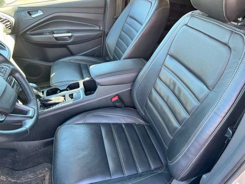 Used 2018 Ford Escape SEL AWD/4WD image 9