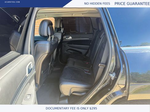 Used 2012 Jeep Grand Cherokee SRT8 w/ Luxury Group II AWD/4WD image 22