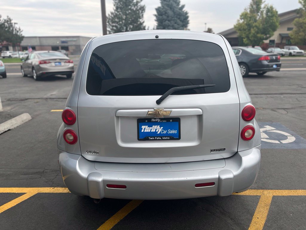 Used 2010 Chevrolet HHR LS FWD image 4