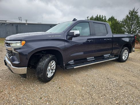 Used 2024 Chevrolet Silverado 1500 LT w/ Max Trailering Package image 8