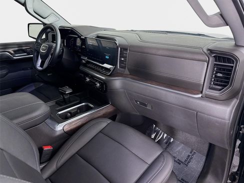 Certified 2026 GMC Sierra 1500 SLT w/ SLT Premium Package RWD image 29