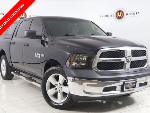 Used 2018 RAM 1500 Classic SLT image 1