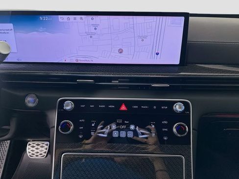 New 2026 Genesis GV80 3.5T e-SC AWD/4WD image 12