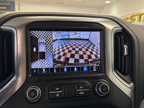 Used 2020 Chevrolet Silverado 2500 LTZ w/ LTZ Premium Package image 29