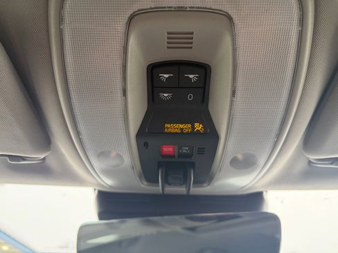 Used 2016 Volvo V60 T5 Cross Country Platinum w/ Climate Package image 45