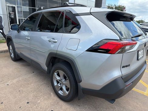 Used 2024 Toyota RAV4 XLE AWD/4WD image 3