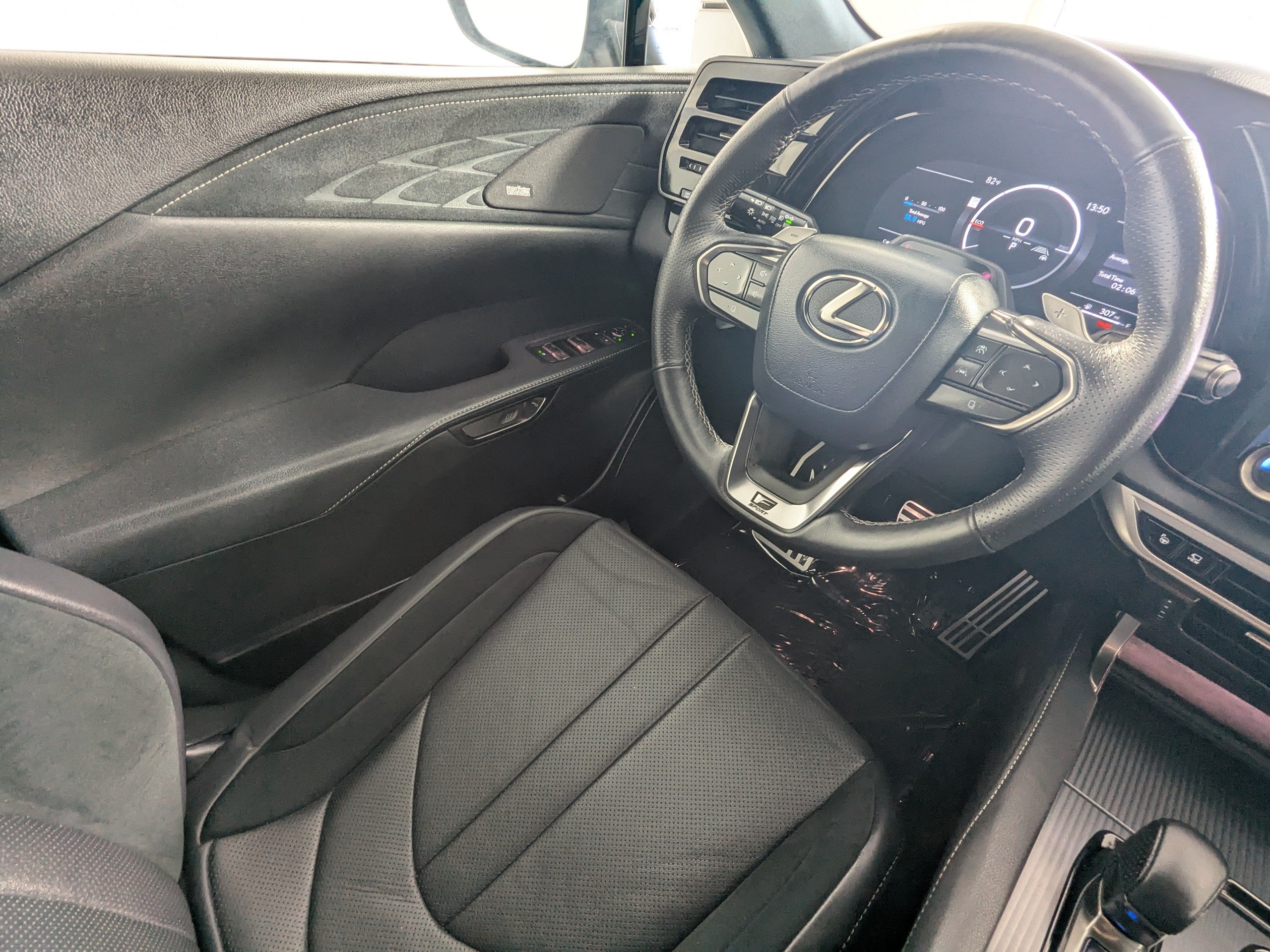 Used 2026 Lexus RX 500h F Sport w/ Convenience Package AWD/4WD image 11