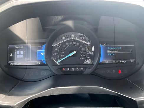 Used 2024 Ford Edge SEL image 17