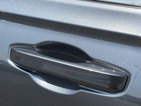 Used 2025 Honda CR-V EX-L image 31