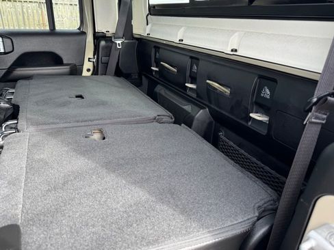 Certified 2022 Jeep Gladiator Mojave w/ Cold Weather Group image 31