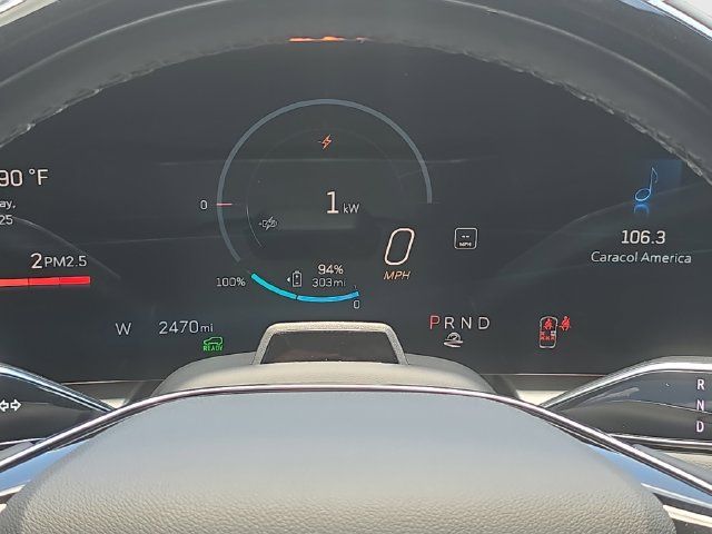 Used 2026 Cadillac Lyriq Signature Sport AWD/4WD image 16