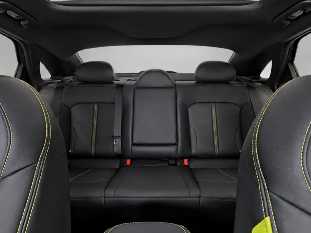 Certified 2026 Kia K5 GT FWD image 31