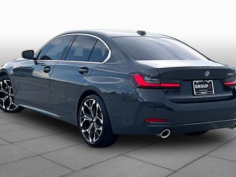 Used 2025 BMW 330i Sedan w/ Premium Package RWD image 11