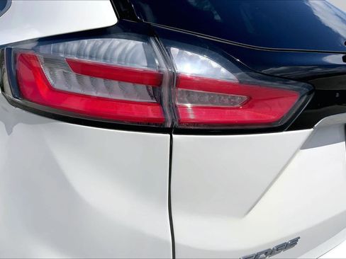 Used 2020 Ford Edge SEL w/ Convenience Package AWD/4WD image 28
