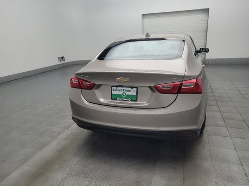 Used 2025 Chevrolet Malibu LT FWD image 7