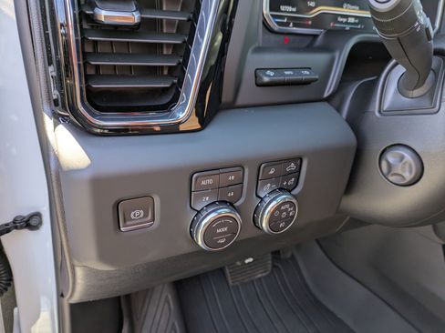 Used 2024 GMC Sierra 1500 Denali Ultimate image 18