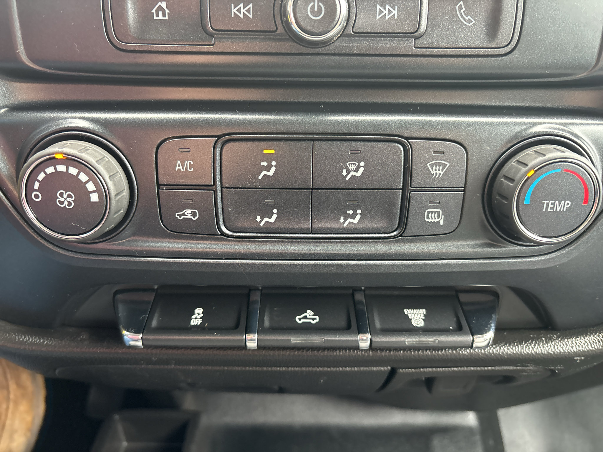 Used 2018 Chevrolet Silverado 3500 W/T w/ WT Convenience Package AWD/4WD image 20