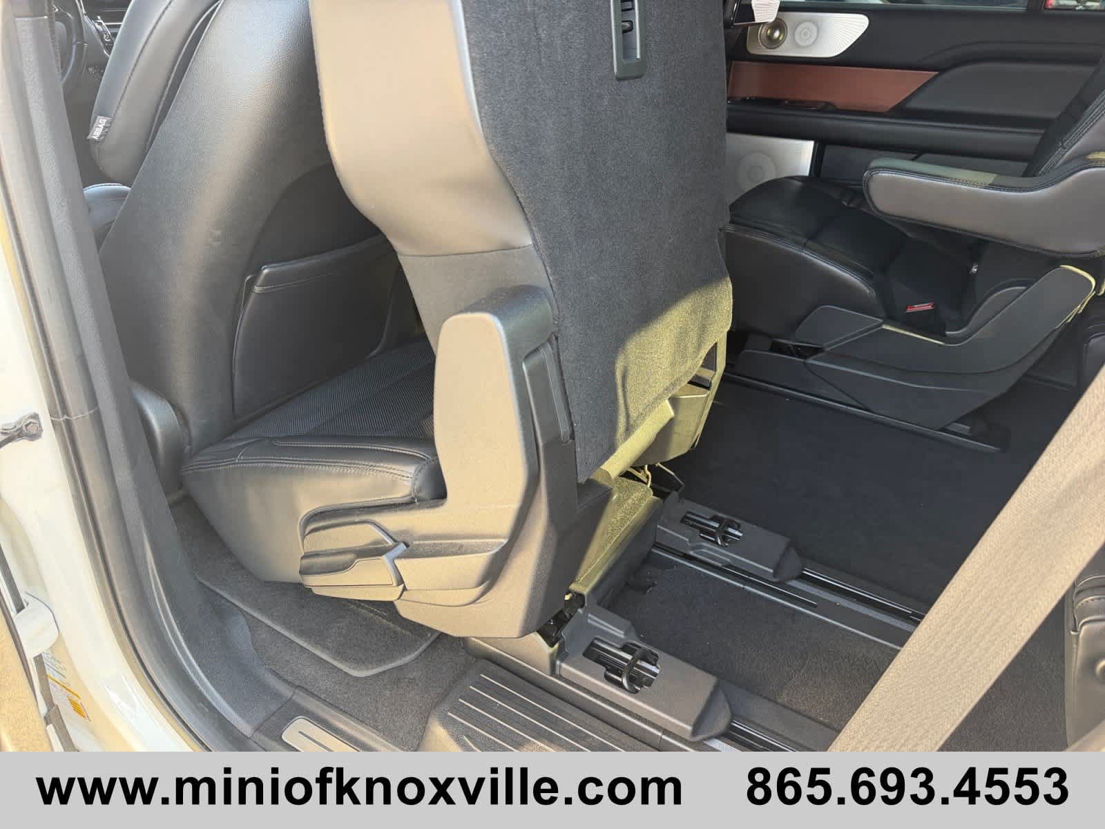 Used 2020 Lincoln Navigator Reserve w/ Equipment Group 208A Reserve AWD/4WD image 19
