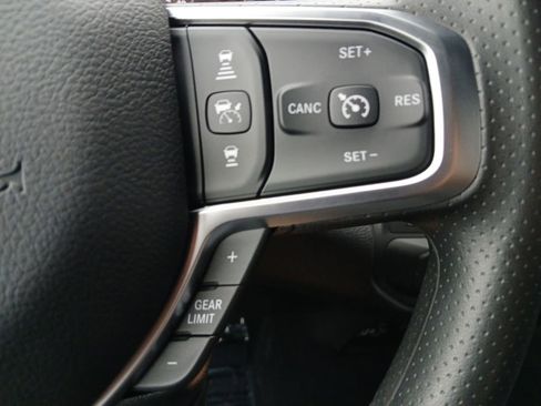 New 2026 RAM 2500 Tradesman AWD/4WD image 25