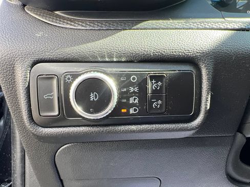 Certified 2023 Ford Explorer ST-Line AWD/4WD image 29
