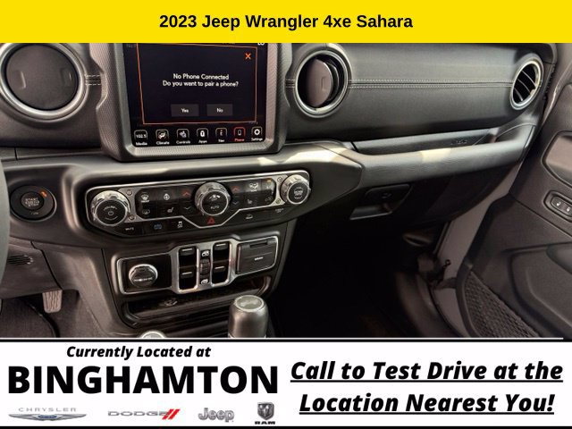 Used 2023 Jeep Wrangler Unlimited Sahara w/ Dual Top Group AWD/4WD image 15