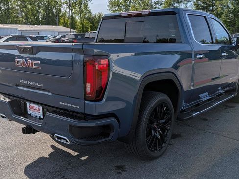 New 2026 GMC Sierra 1500 Denali w/ Technology Package AWD/4WD image 8