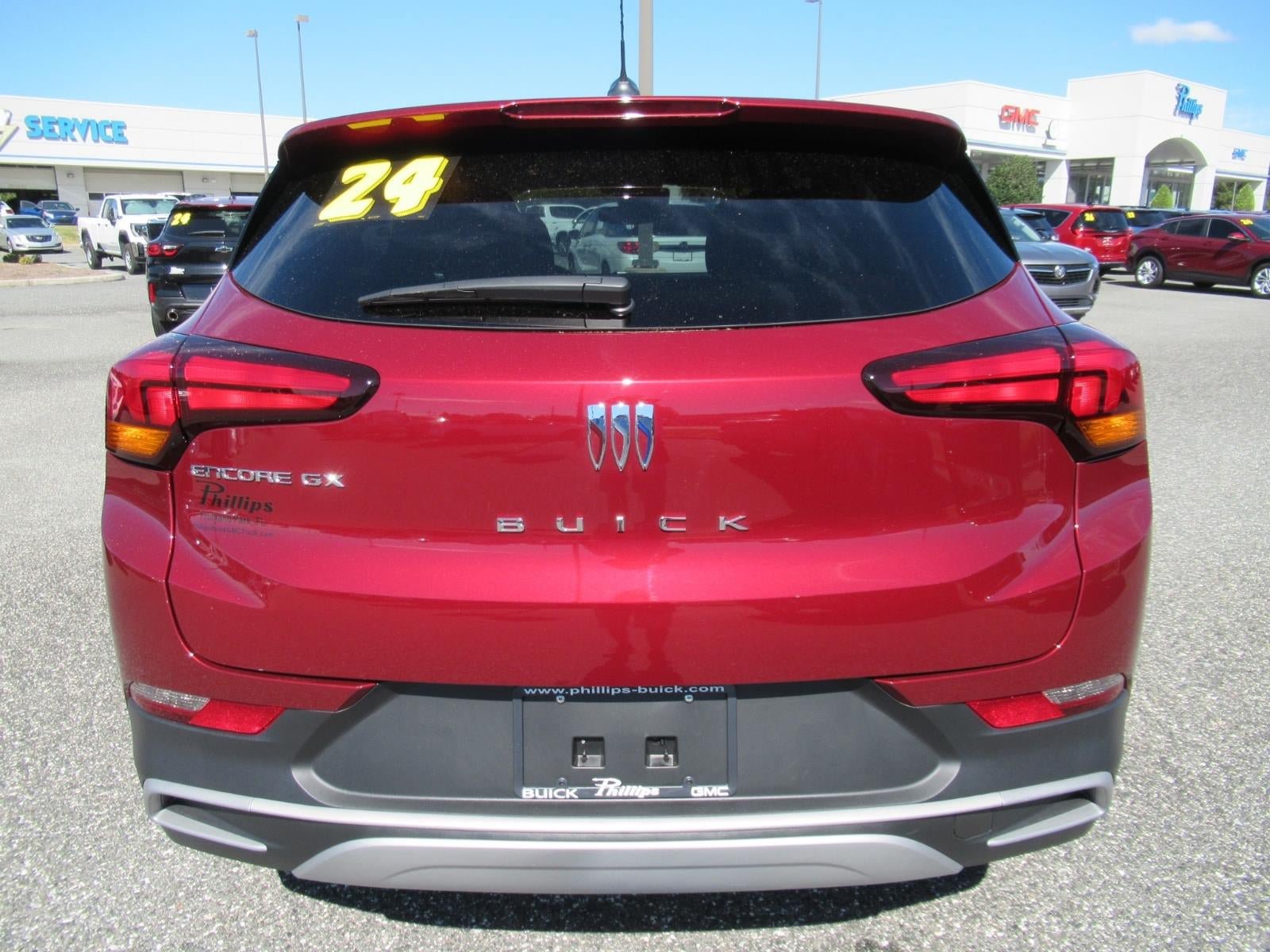 Used 2024 Buick Encore GX Preferred w/ Comfort Package FWD image 8