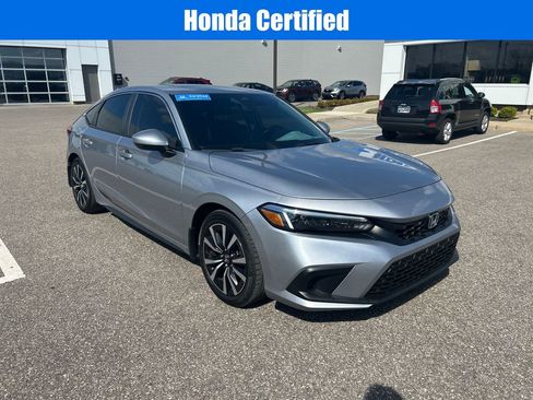 Certified 2024 Honda Civic EX-L image 2