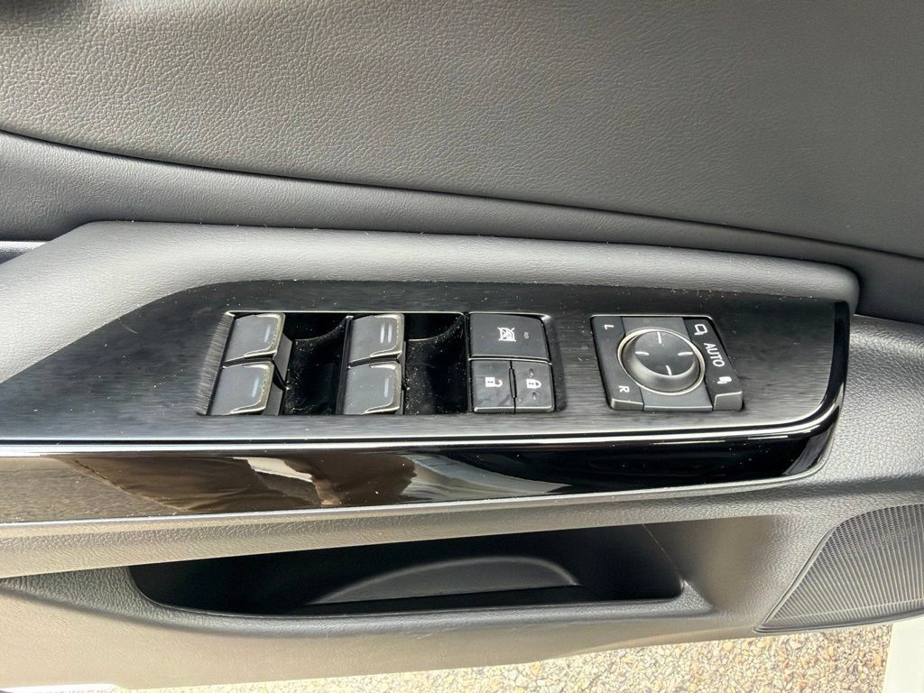 Used 2023 Lexus ES 250 w/ Premium Package w/ Premium Package AWD/4WD image 25