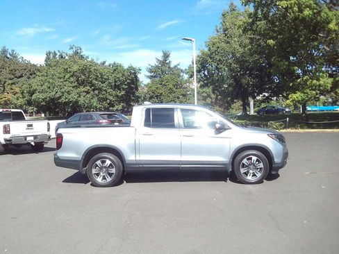 Used 2019 Honda Ridgeline RTL image 6