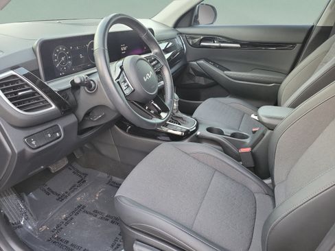 Certified 2024 Kia Seltos S FWD image 15